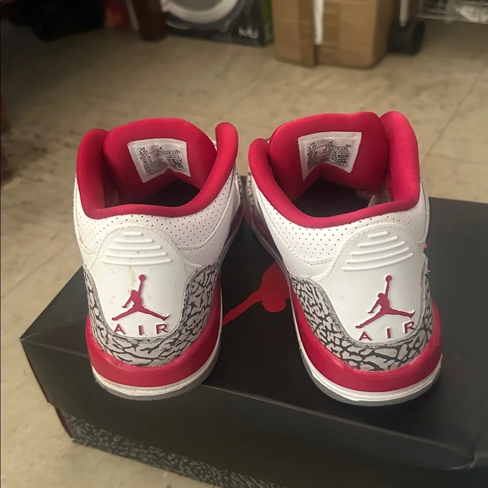 Jordan Kids White, Red & Gray Retro Basketball Sneakers